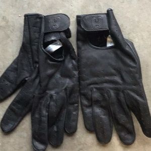 Hugger Motorcycle riding gloves